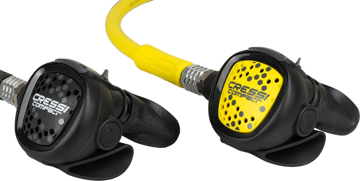 Cressi scuba diving regulator set