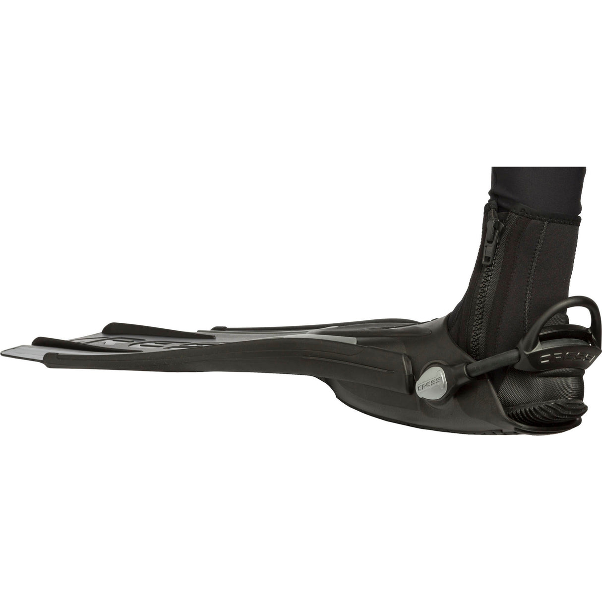 Cressi Thor fins ergonomic foot pocket