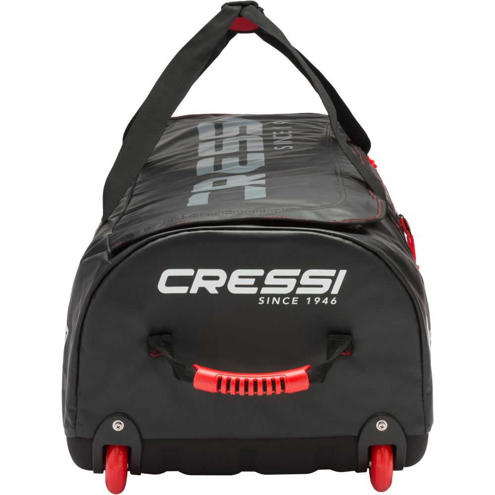 Large capacity dry wheeled bag by Cressi