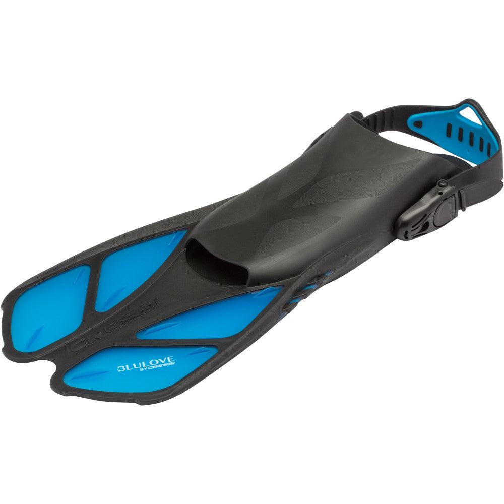 Snorkeling and diving fins by Cressi Bonete, finished in blue