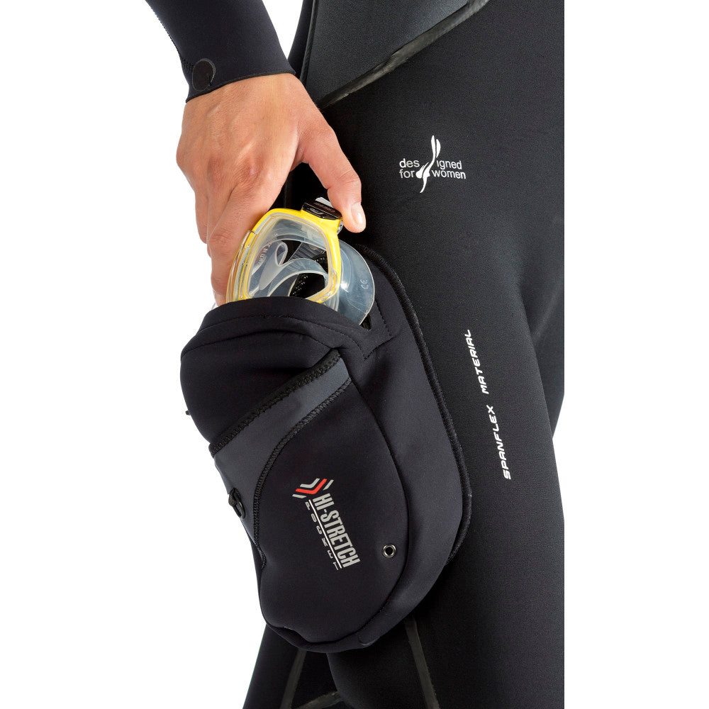 Durable 7–4mm pre-compressed neoprene drysuit with Ultraspan comfort