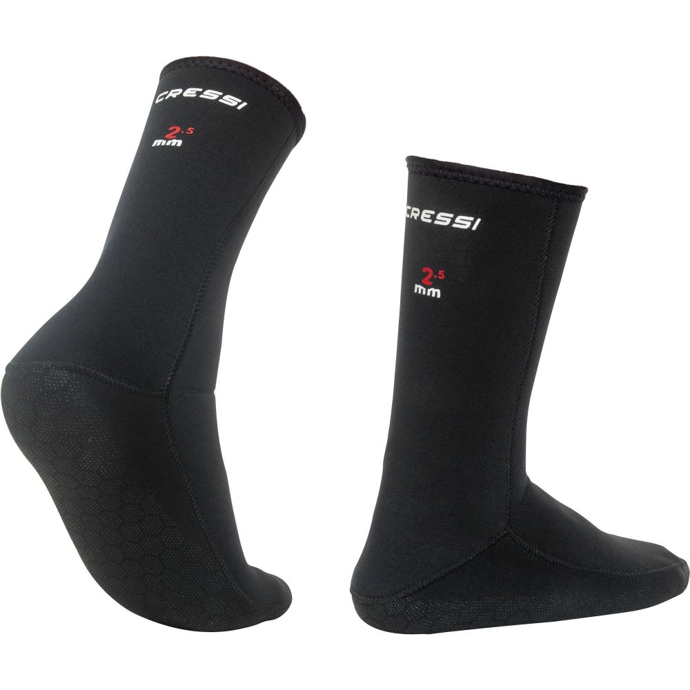 Comfortable neoprene snorkeling socks