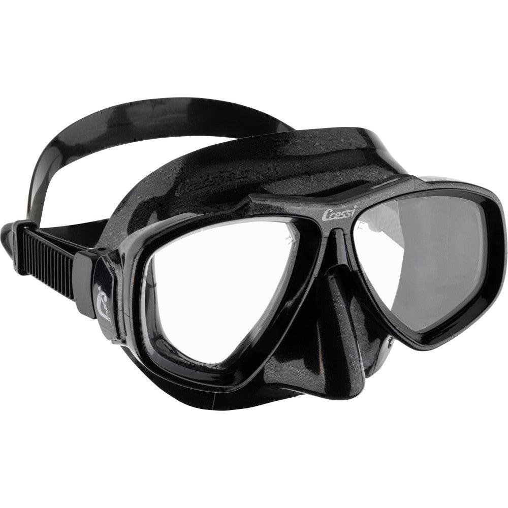 Cressi Focus mask: The durable and reliable choice for divers who demand quality