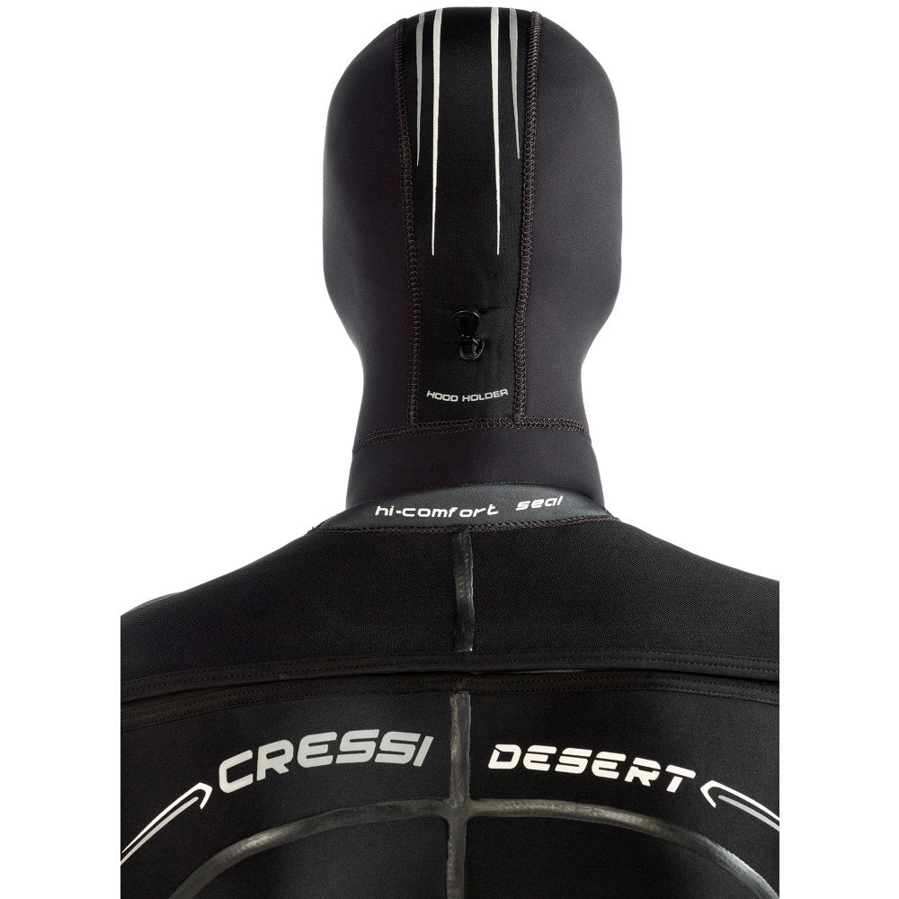 Flexible 7–4mm neoprene drysuit with Ultraspan stretch and Liquid Seal