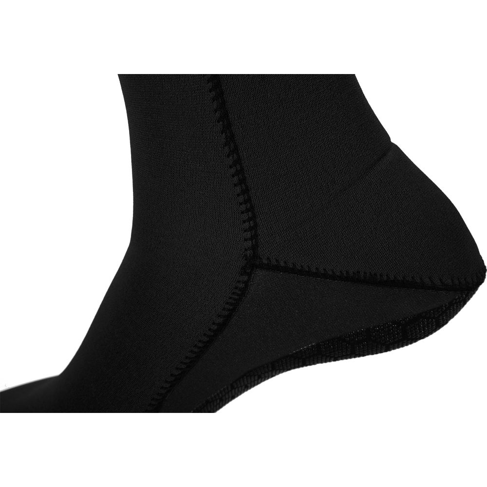 Flexible freediving socks