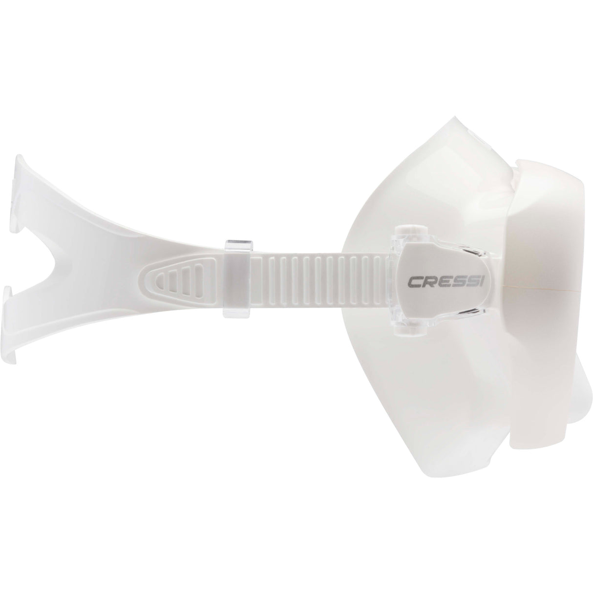 Comfortable fit Cressi A1 dive mask with silicone skirt