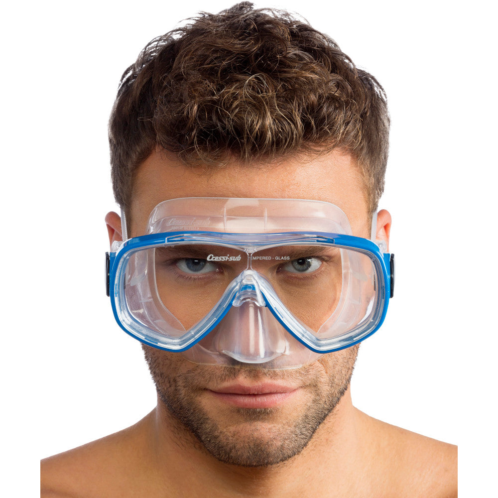 Onda snorkeling mask ergonomic fit